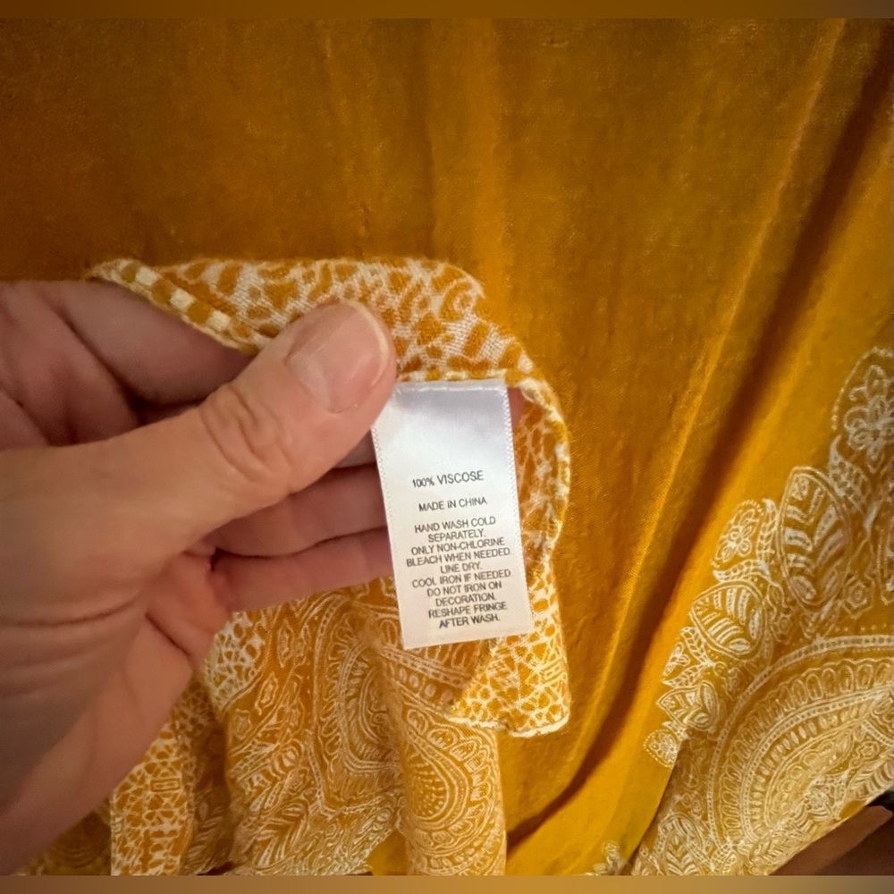 Moss Rose Yellow Kimono with White Accents - Picture 5 of 6